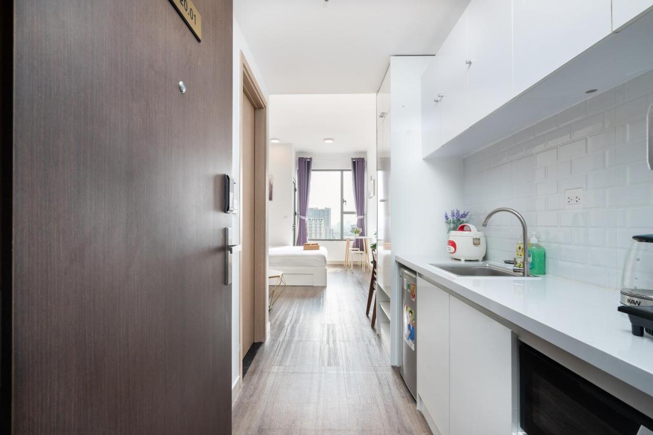 Apartment Infinity Pool Signature - Saigon Rivergate *